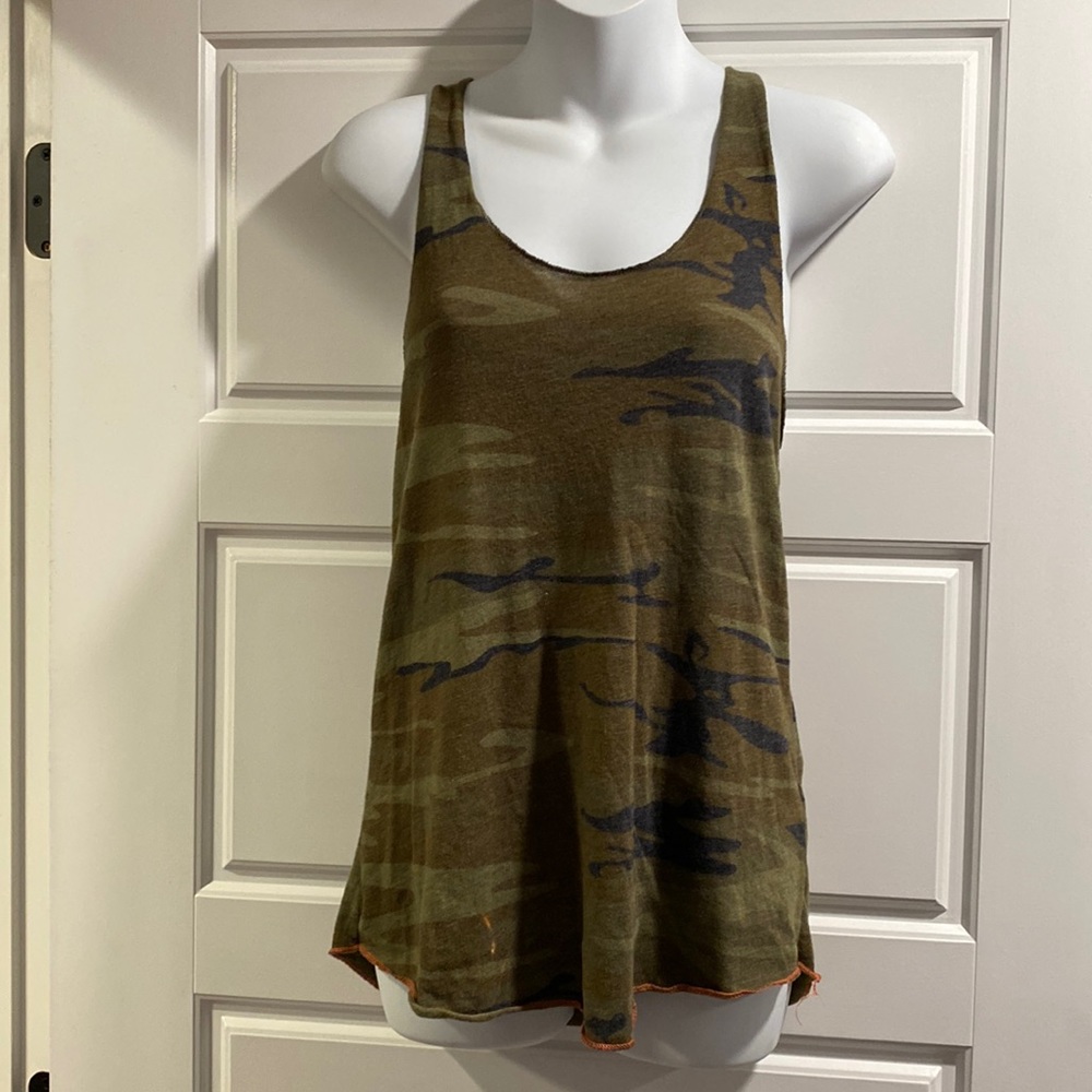 Razorback Camouflage Tank Top